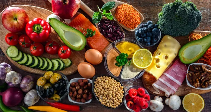 Qual a diferença entre Vitaminas e Minerais